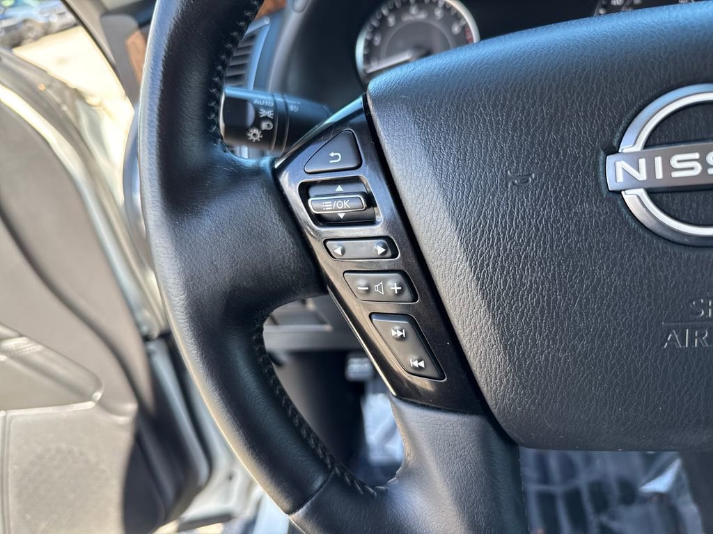Used 2021 Nissan Armada SL w/ Captain's Chairs Package image 16