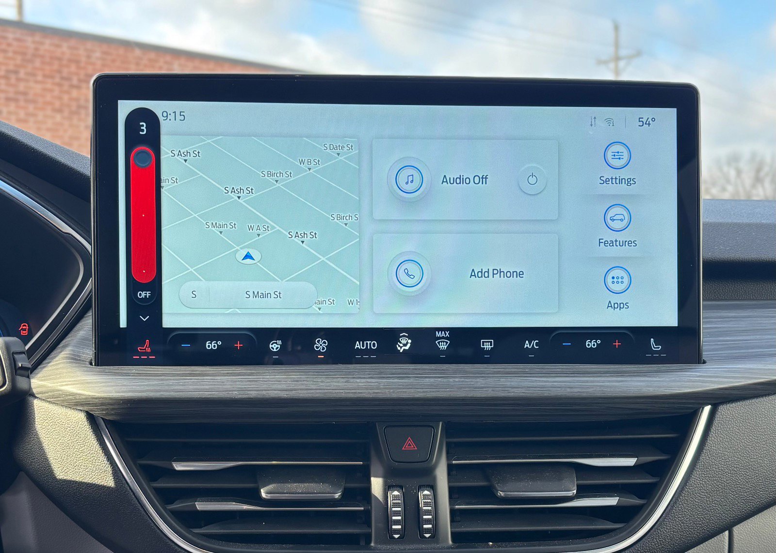 Certified 2025 Ford Escape Platinum w/ Premium Technology Package image 39