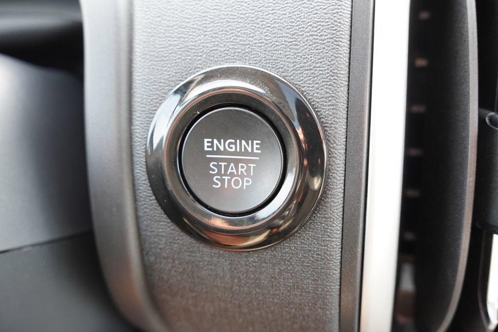 Certified 2025 Ford Expedition Max Active RWD image 38