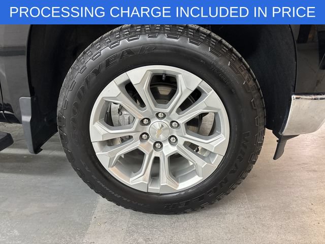 Used 2024 Chevrolet Silverado 1500 LTZ AWD/4WD image 2