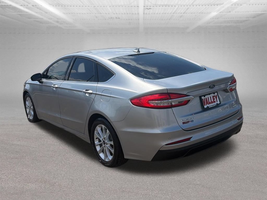 Certified 2020 Ford Fusion SE FWD image 7
