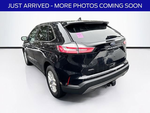 Certified 2022 Ford Edge SEL w/ Convenience Package image 3