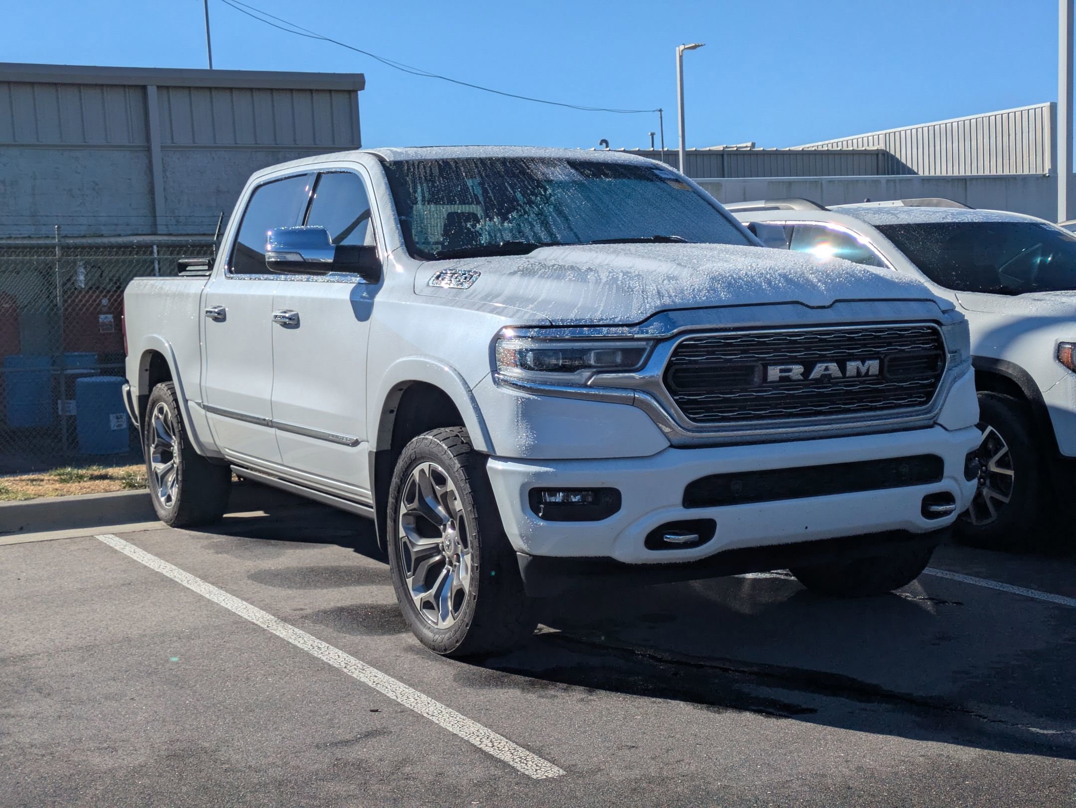 Used 2020 RAM 1500 Limited image 3
