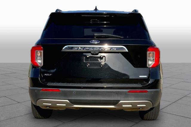 Certified 2020 Ford Explorer XLT w/ Equipment Group 202A RWD image 5