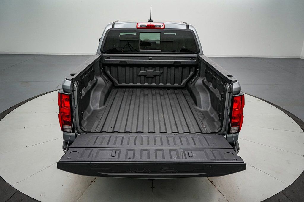 Used 2023 Chevrolet Colorado LT w/ LT Convenience Package II image 10