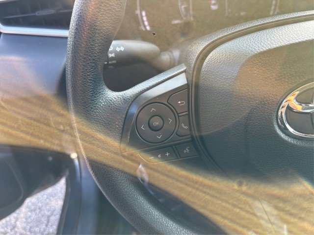 Used 2026 Toyota Corolla LE FWD image 22