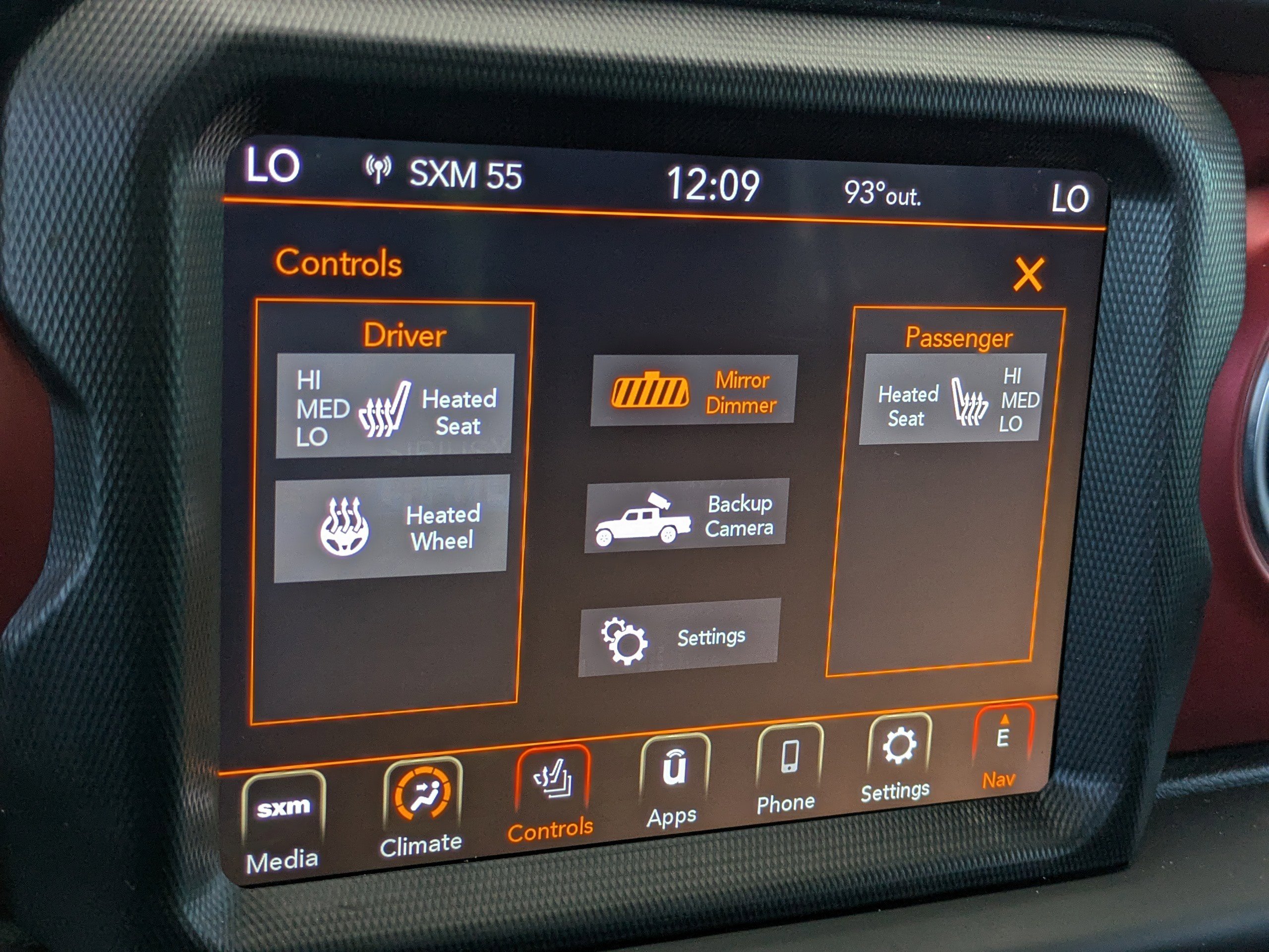 Used 2023 Jeep Gladiator Rubicon w/ LED Lighting Group AWD/4WD image 23