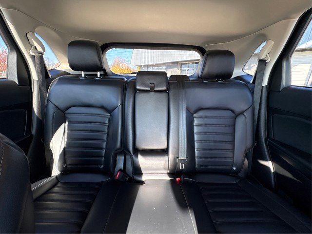 Certified 2024 Ford Edge SEL image 13