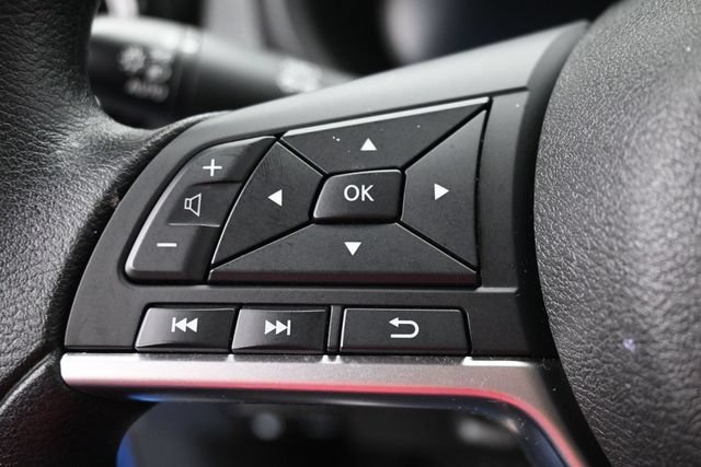 Used 2023 Nissan Kicks SV FWD image 18