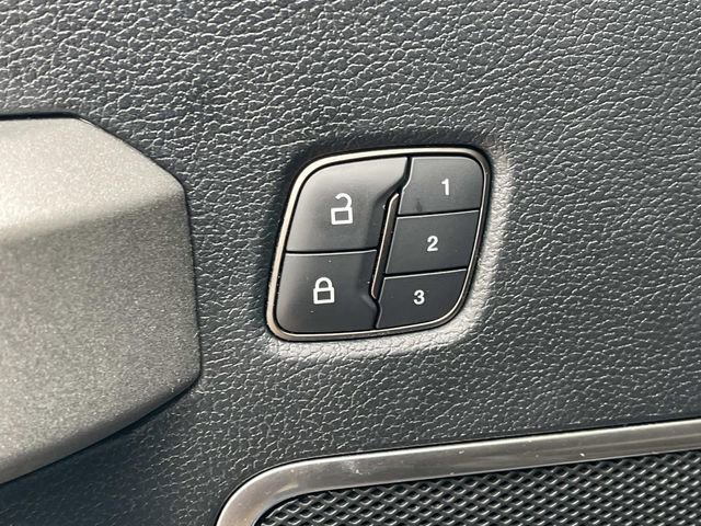 Certified 2019 Ford F150 Raptor w/ Equipment Group 802A Luxury image 28