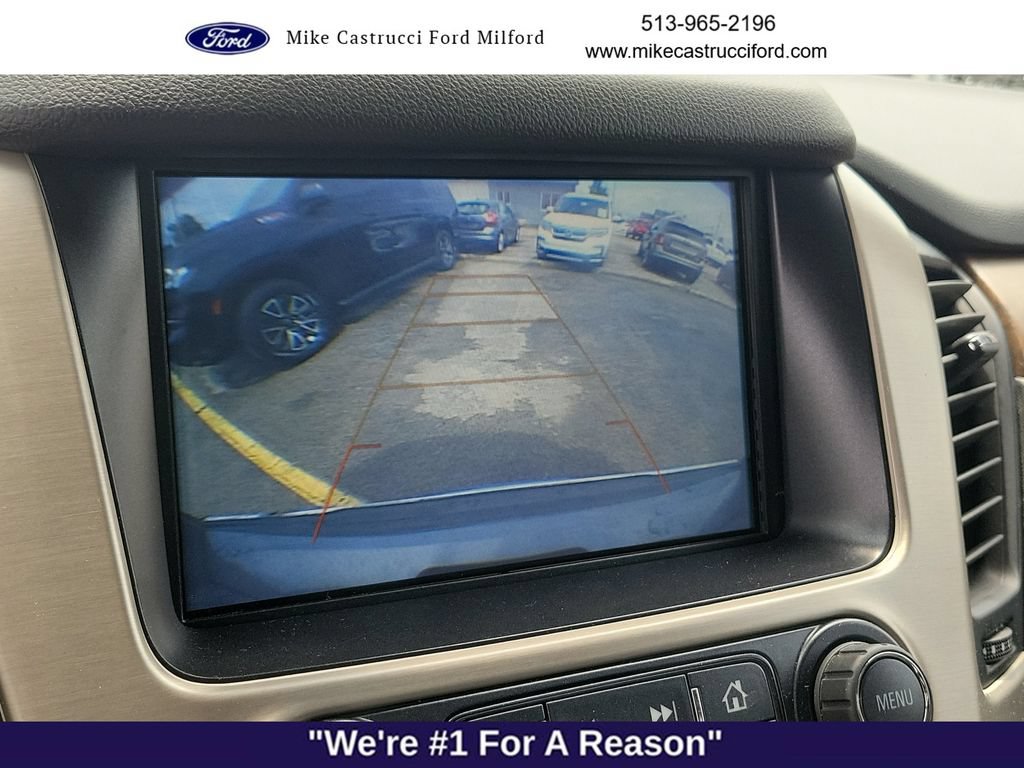 Used 2020 GMC Yukon XL Denali w/ Open Road Package AWD/4WD image 16