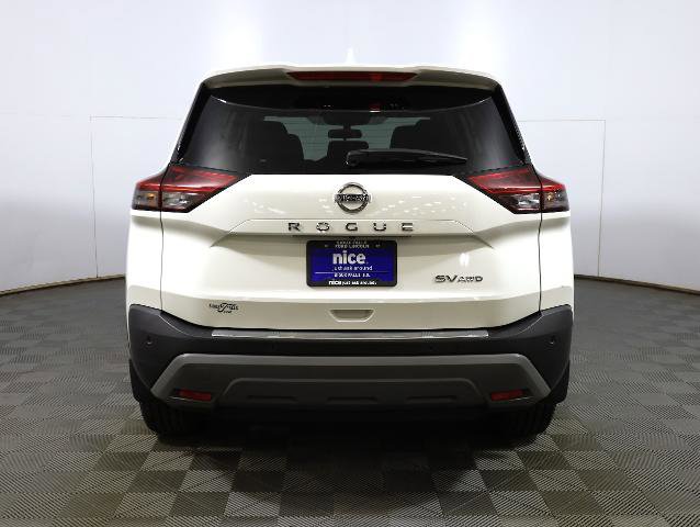 Used 2021 Nissan Rogue SV image 6