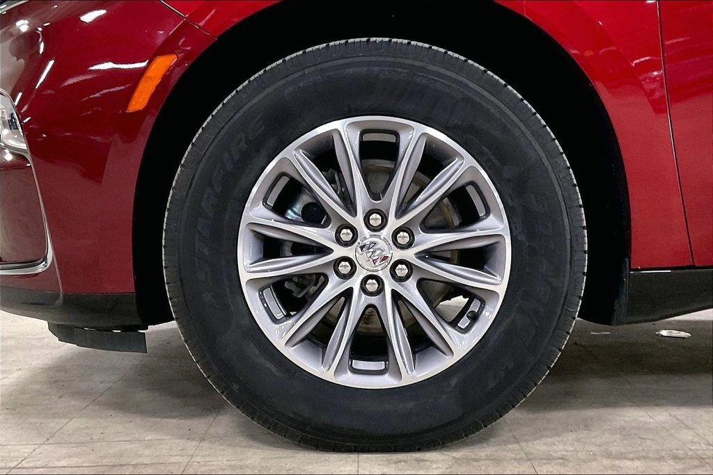 Used 2024 Buick Enclave Premium image 11