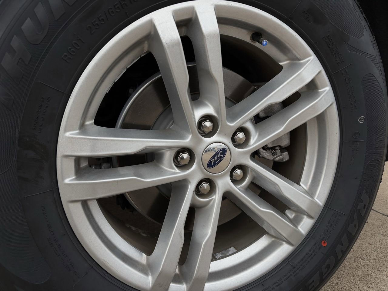 Certified 2022 Ford Explorer XLT image 11