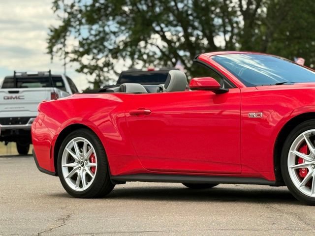 Certified 2025 Ford Mustang GT Premium RWD image 38