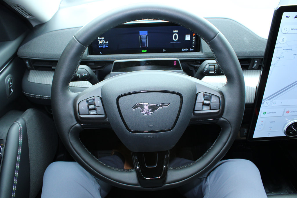 Certified 2023 Ford Mustang Mach-E Select AWD/4WD image 39