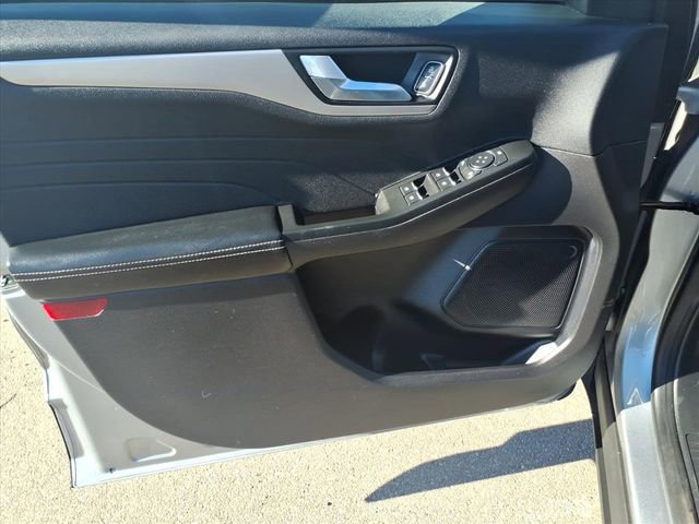 Certified 2022 Ford Escape SEL image 13