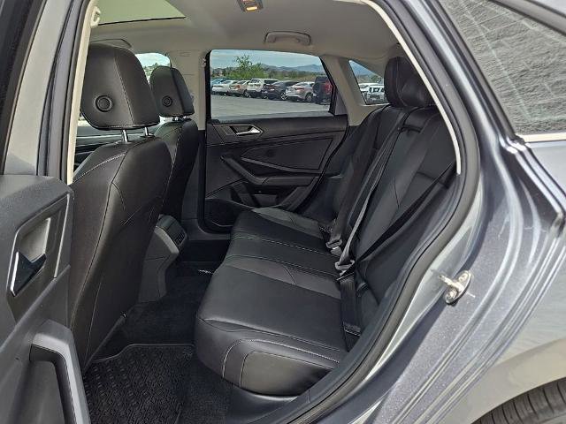 Used 2020 Volkswagen Jetta SEL FWD image 38