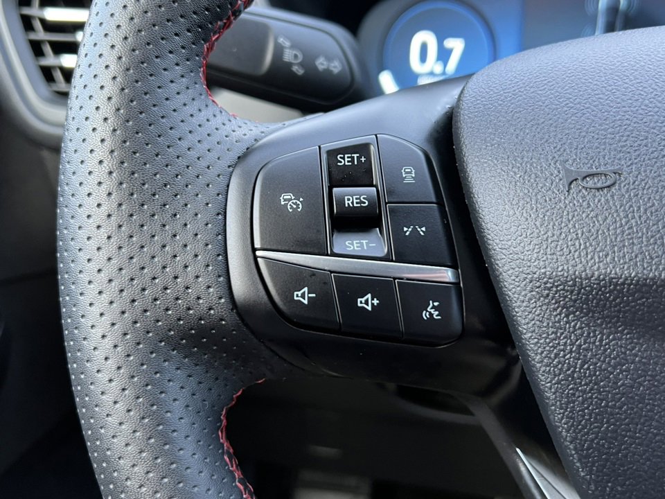 Certified 2023 Ford Escape ST-Line Select w/ Tech Pack #2 image 21