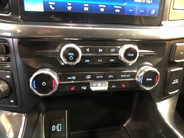 Certified 2022 Ford F150 XLT w/ Equipment Group 302A High image 17