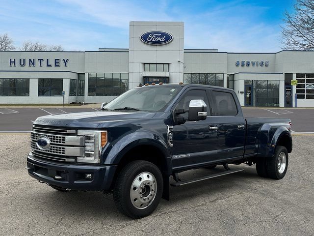 Certified 2019 Ford F450 Platinum w/ Platinum Ultimate Package
