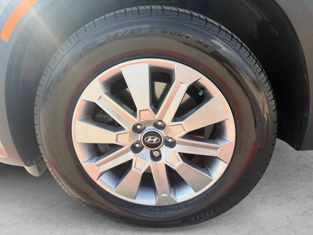 Used 2025 Hyundai Palisade SEL FWD image 24