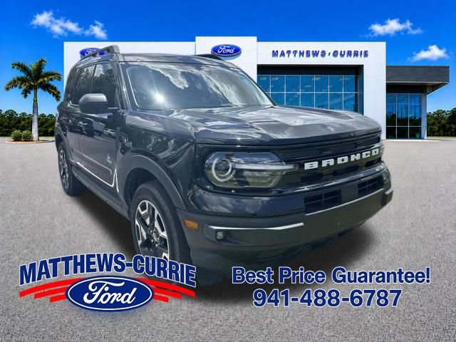 Certified 2023 Ford Bronco Sport Outer Banks w/ Tech Package AWD/4WD image 3