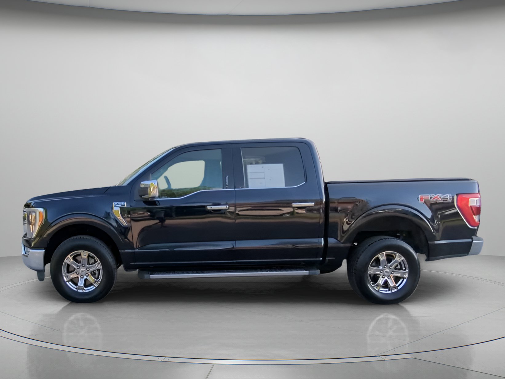 Certified 2021 Ford F150 Lariat w/ Equipment Group 502A High AWD/4WD image 16