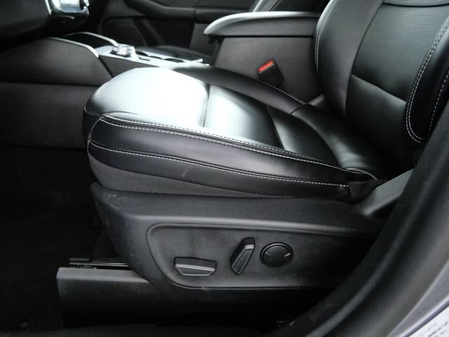 Certified 2025 Ford Escape Platinum AWD/4WD image 14