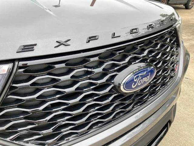 Certified 2023 Ford Explorer ST w/ Equipment Group 401A AWD/4WD image 12