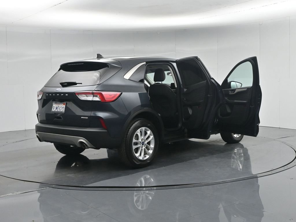 Certified 2022 Ford Escape SE w/ Cold Weather Package AWD/4WD image 53