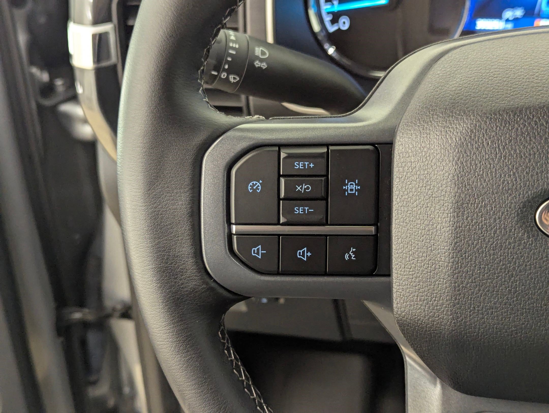 Certified 2023 Ford F150 XLT w/ Equipment Group 302A High image 17