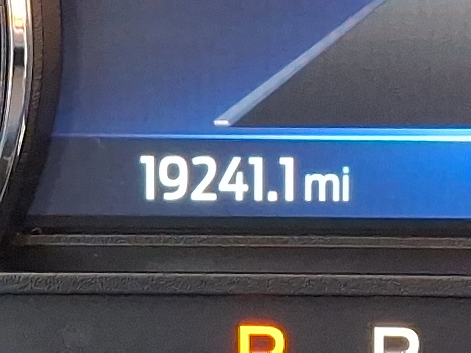 Certified 2022 Ford Explorer XLT w/ Equipment Group 202A image 21