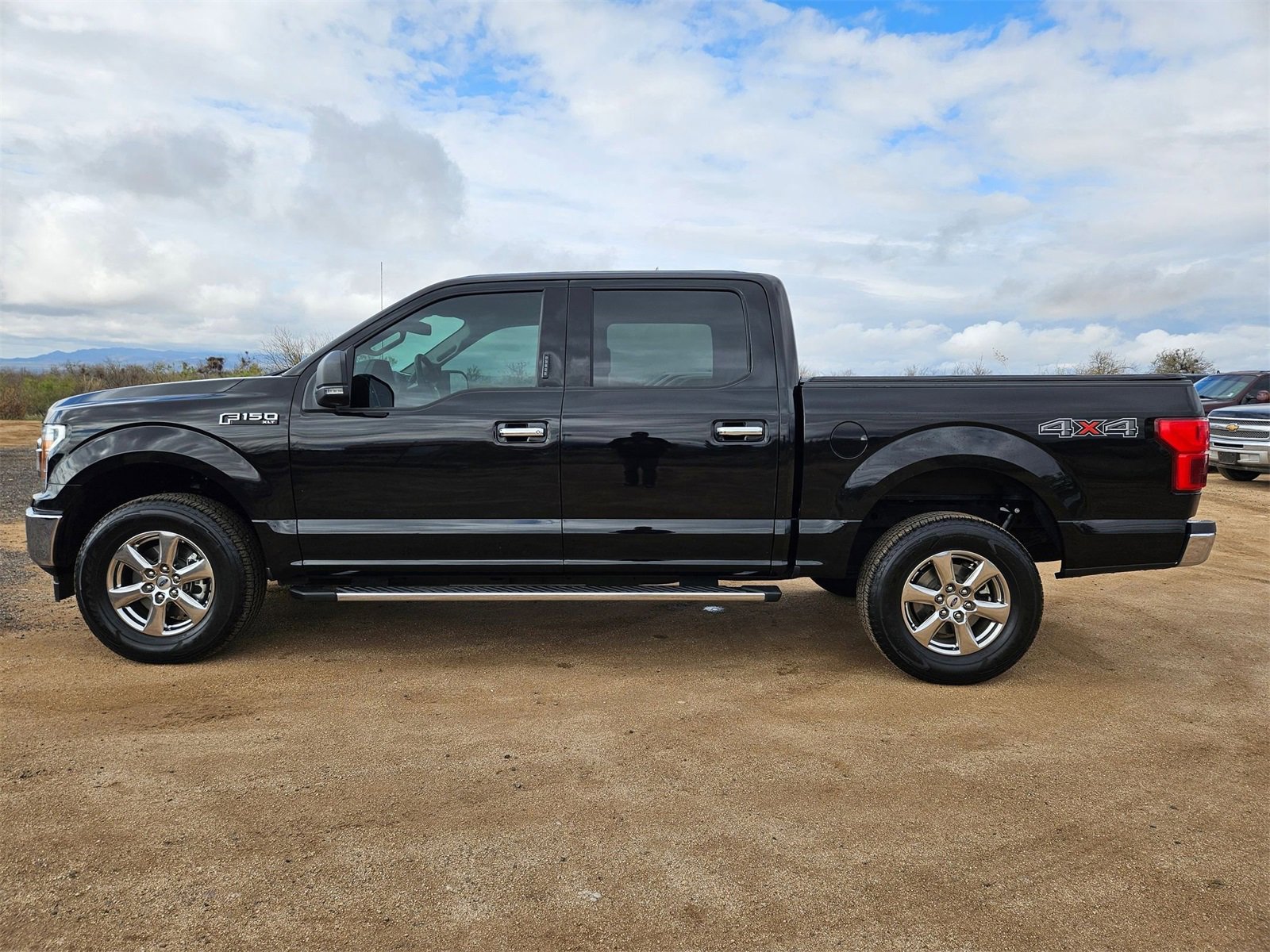 Certified 2019 Ford F150 XLT w/ Equipment Group 302A Luxury image 9