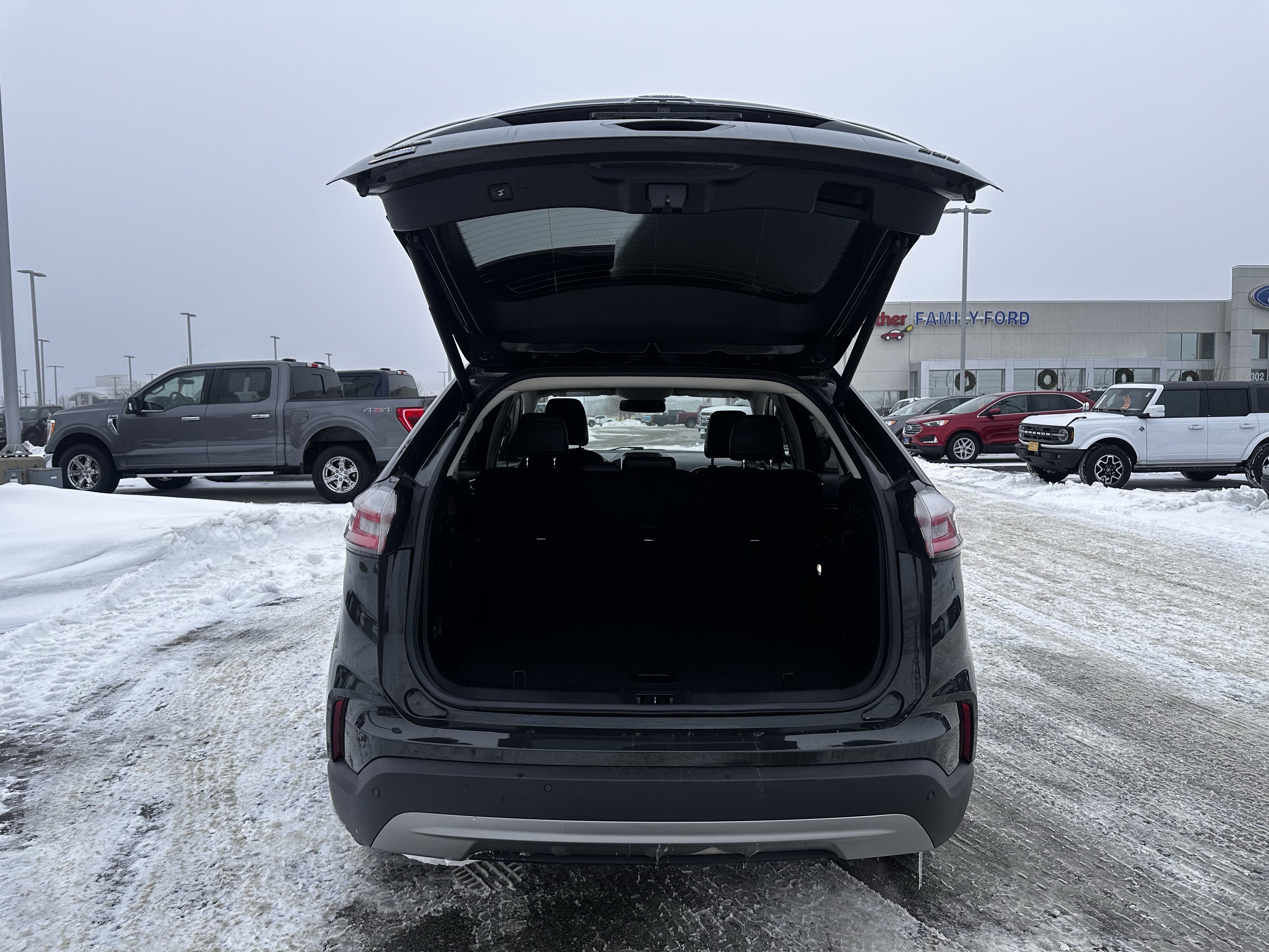 Certified 2024 Ford Edge SEL w/ Convenience Package image 22