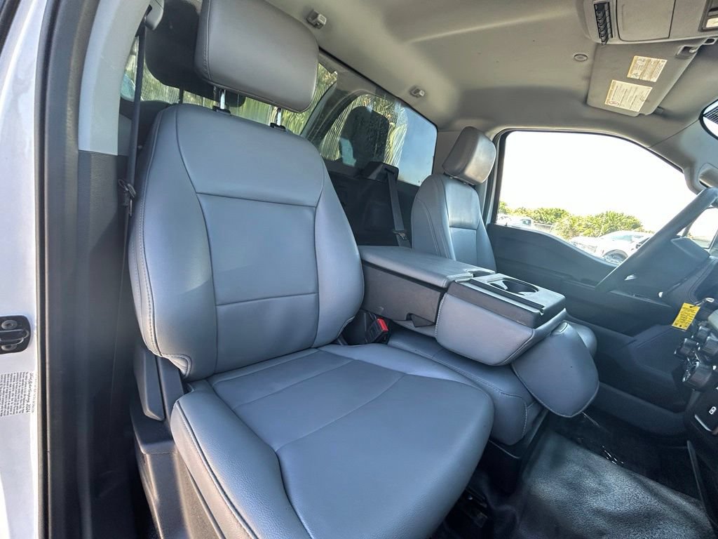 Certified 2024 Ford F550 2WD Regular Cab Super Duty image 22