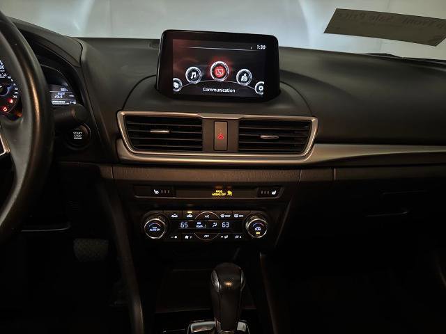 Used 2018 MAZDA MAZDA3 Touring image 24