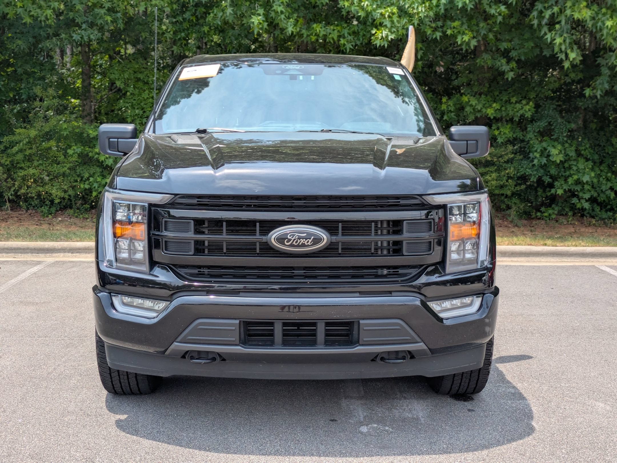 Certified 2022 Ford F150 XLT w/ Equipment Group 302A High AWD/4WD image 7