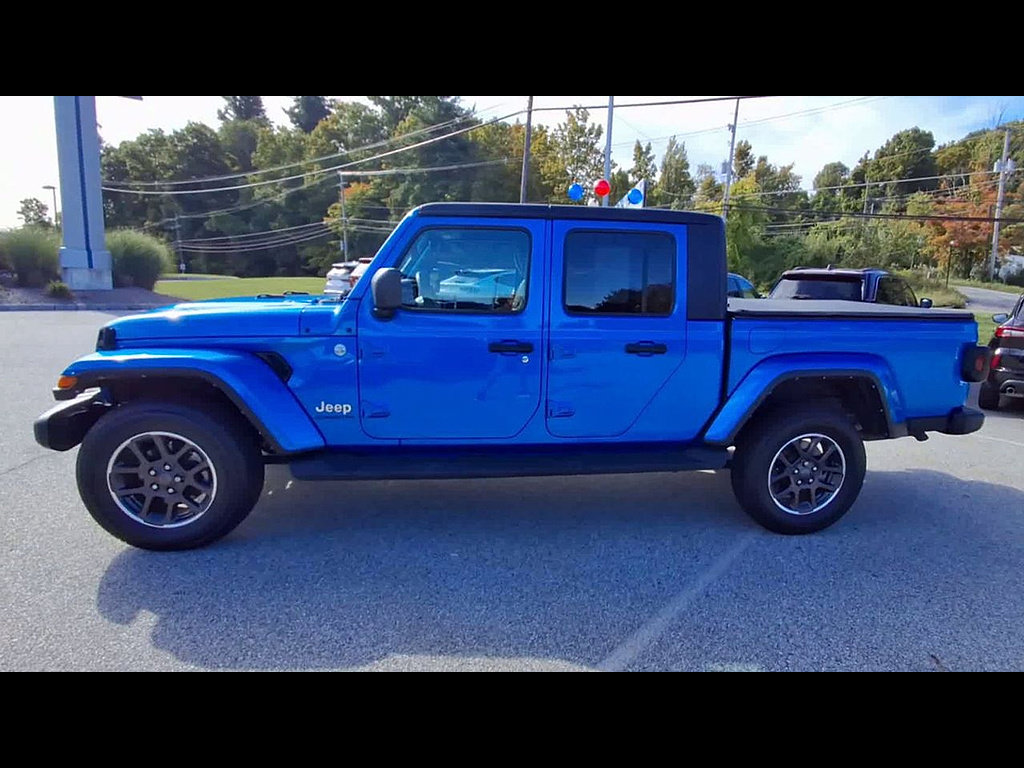 Used 2022 Jeep Gladiator Overland w/ Popular Equipment Package AWD/4WD image 33