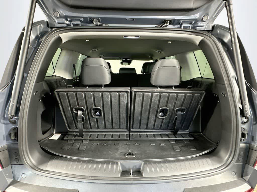 Used 2025 Hyundai Santa Fe SEL FWD image 20