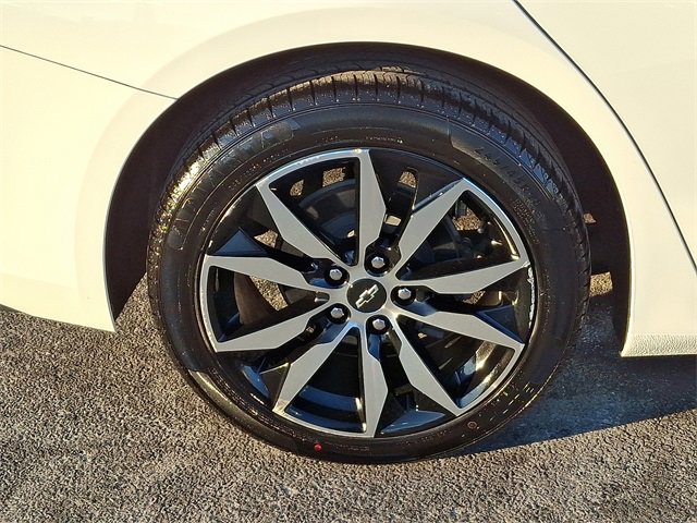 Used 2021 Chevrolet Malibu RS image 8