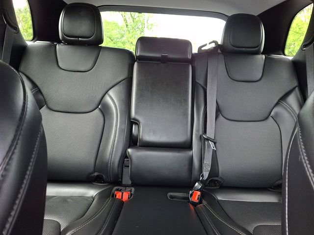 Used 2019 Jeep Cherokee Limited AWD/4WD image 22