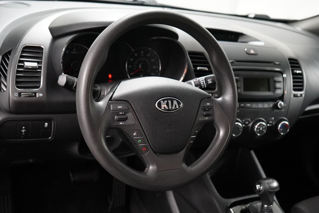 Used 2017 Kia Forte LX FWD image 13