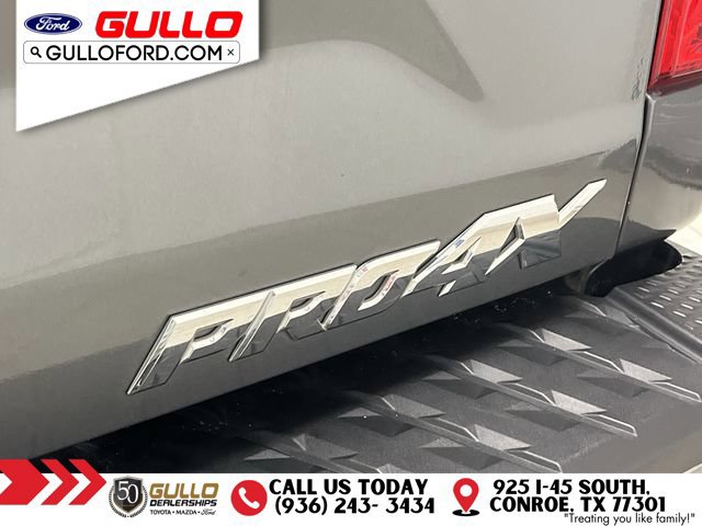 Used 2018 Nissan Titan PRO-4X w/ Pro-4x Convenience Package AWD/4WD image 33