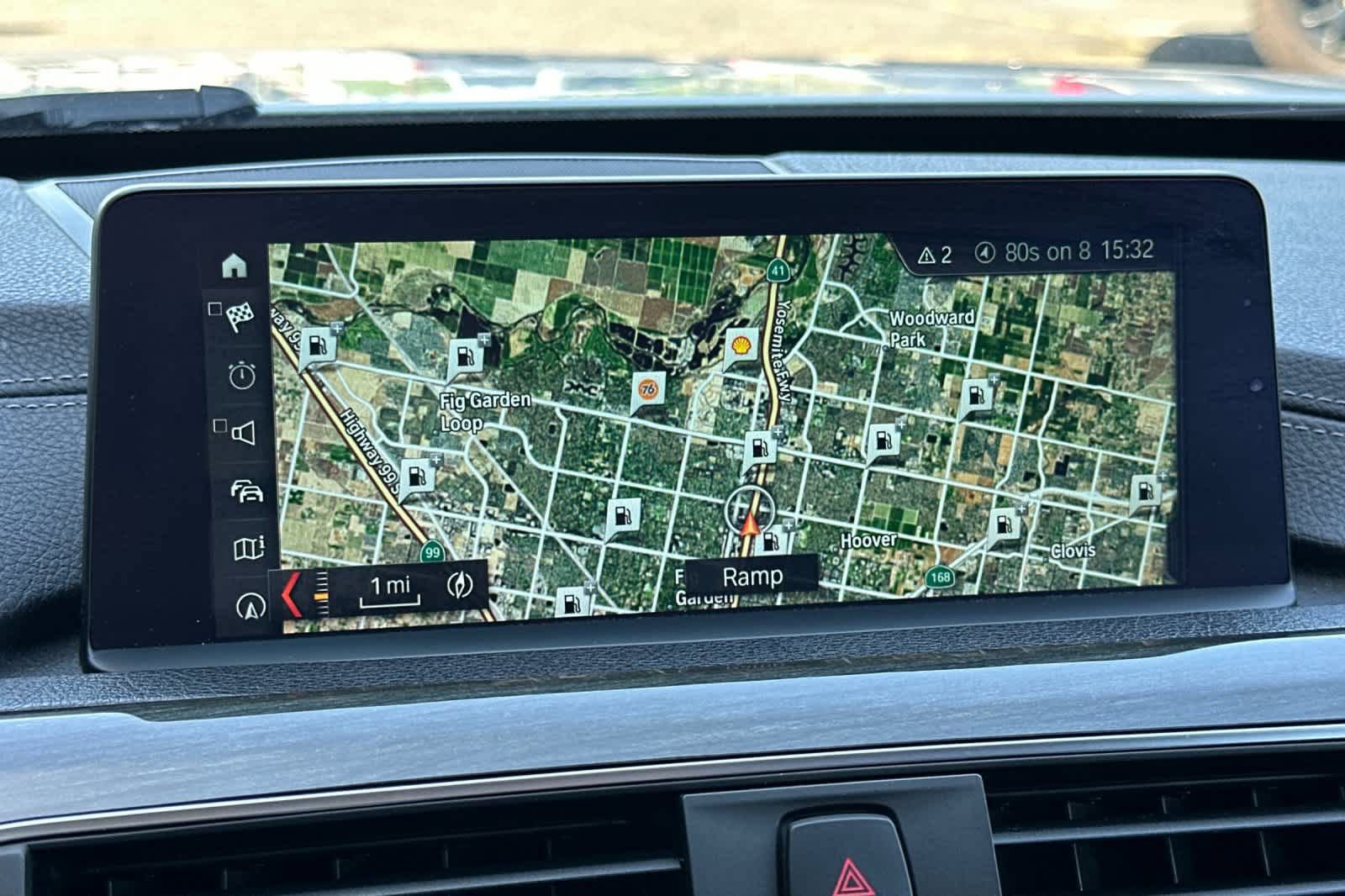 Used 2018 BMW 330i Sedan RWD image 19