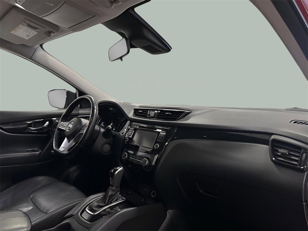 Used 2022 Nissan Rogue Sport SL image 22