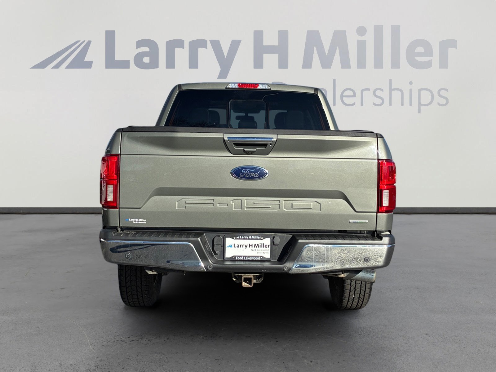 Certified 2019 Ford F150 Lariat w/ Equipment Group 502A Luxury image 4