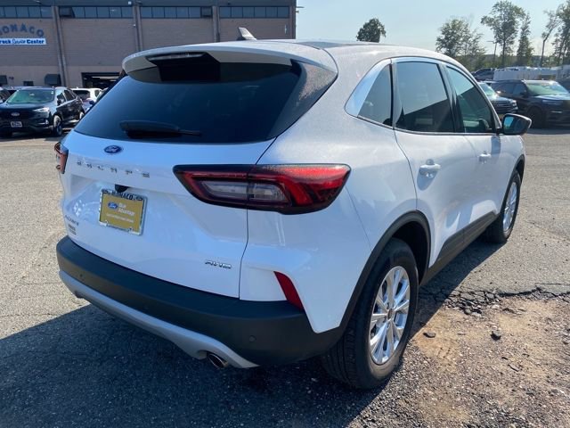 Certified 2024 Ford Escape Active w/ Tech Pack #2 image 5