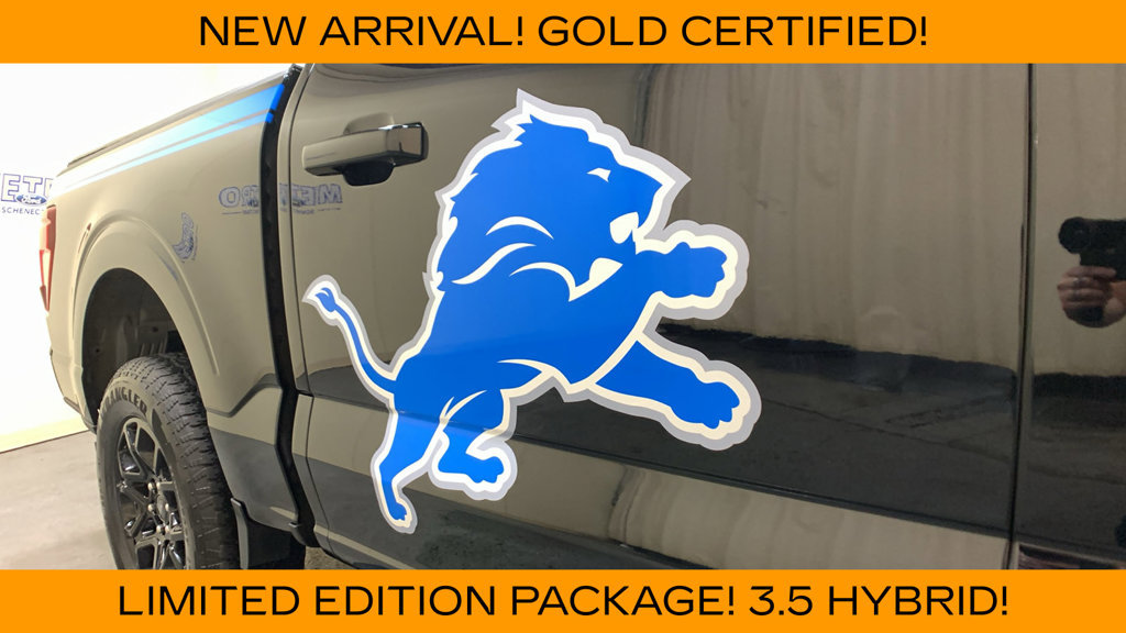 Certified 2024 Ford F150 XLT w/ Equipment Group 302A MID AWD/4WD image 17