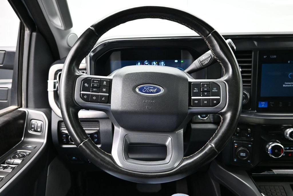 Certified 2025 Ford F250 Lariat w/ Lariat Ultimate Package AWD/4WD image 21